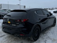 2019  Mazda3 Sport GS Auto FWD / 2 sets of tires