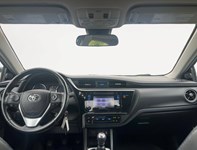 2019 Toyota Corolla SE Manual