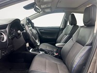 2019 Toyota Corolla SE Manual