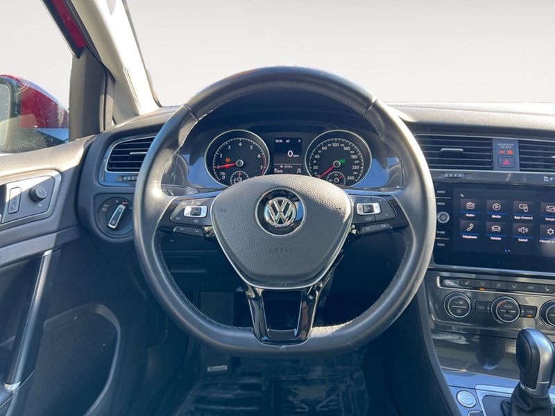 2019 Volkswagen Golf Highline 5-door Auto