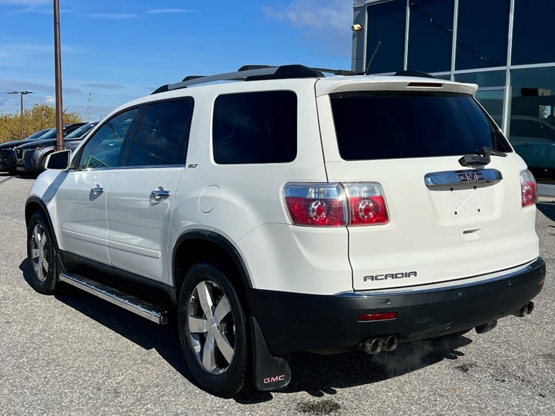 2012 GMC Acadia FWD 4dr SLT1