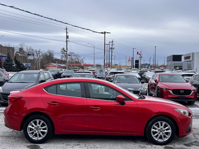 2014  Mazda3 4dr Sdn Man GS-SKY