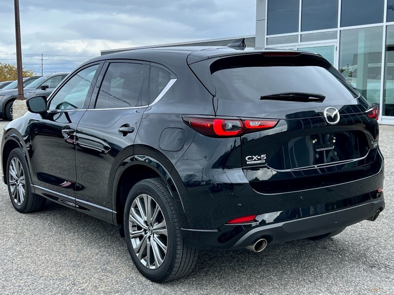 2022 Mazda CX-5 Signature AWD